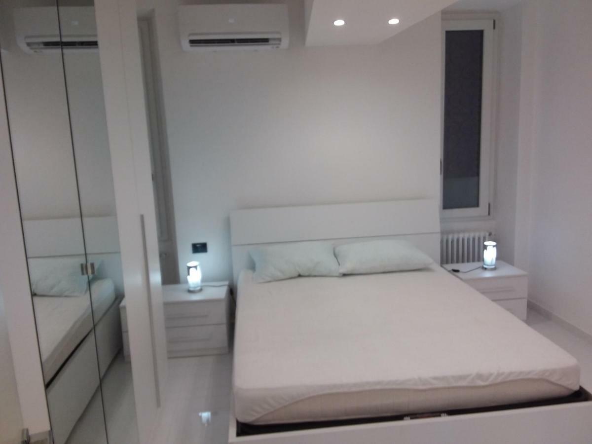 Zona Chiesa Russa Apartment Sanremo Luaran gambar